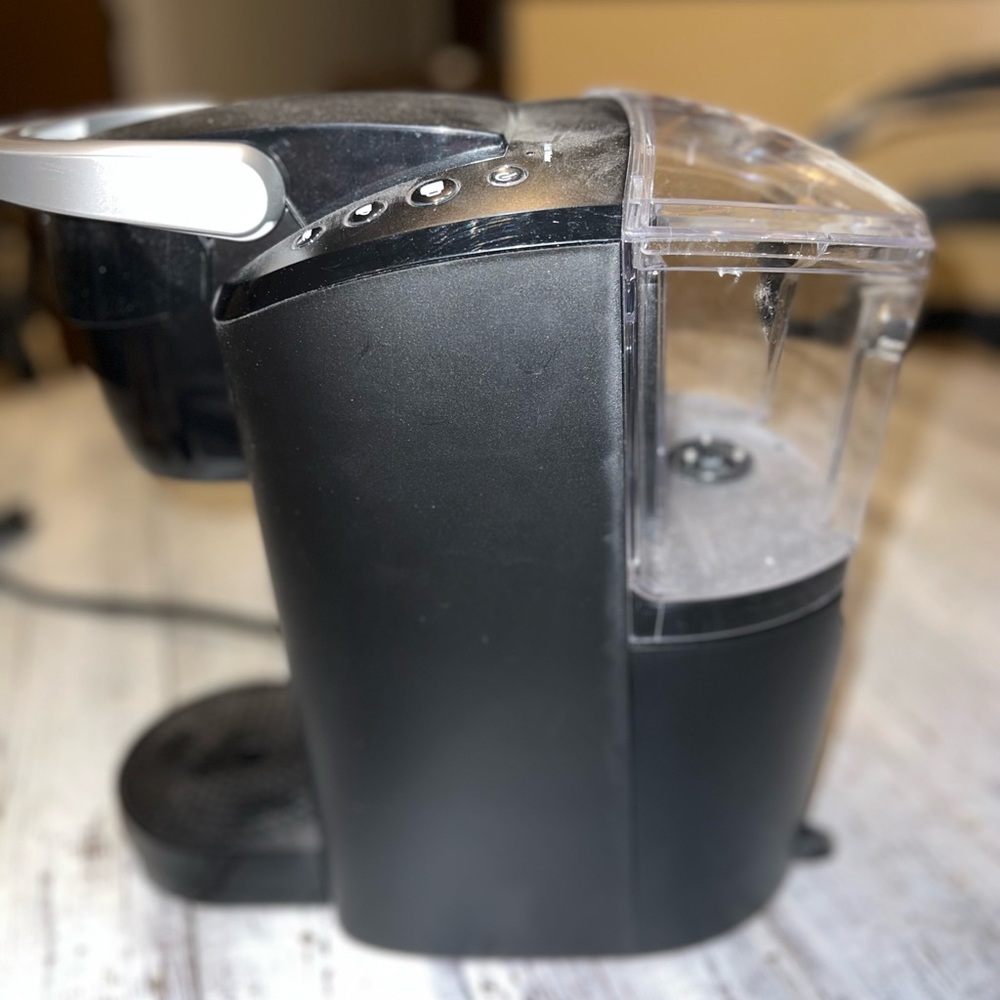 Coffee maker - Picture 3 of 3